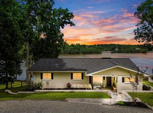 6127 Buzzards Roost Rd, Radford, VA 24141