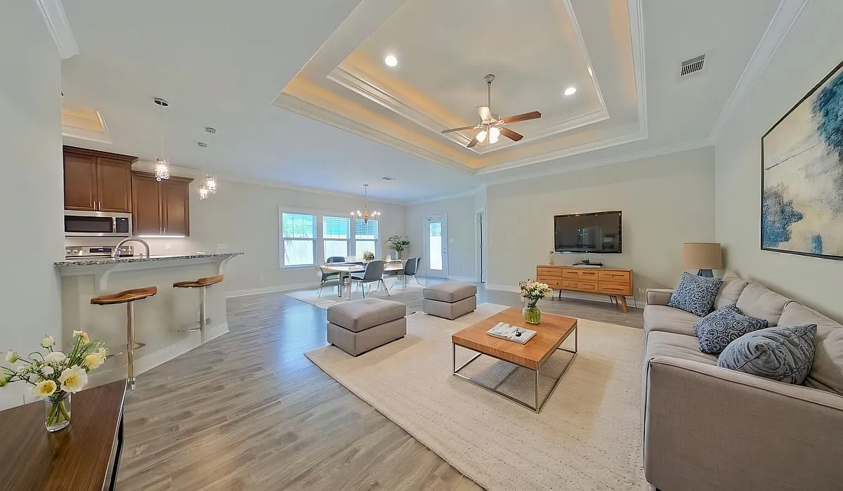 8528 Carlos Street — Photo 4