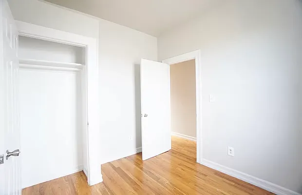 Rented by Hagstrom Management Inc | media 14