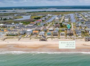 1720 N New River Drive, Surf City, NC 28445
