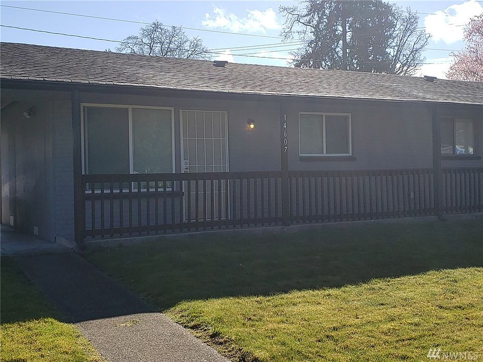 1st image of 14521 14523 W Thorne Ln SW