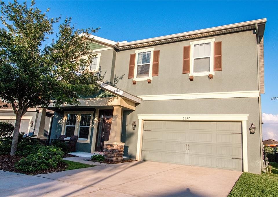 1st image of 6837 Park Strand Dr