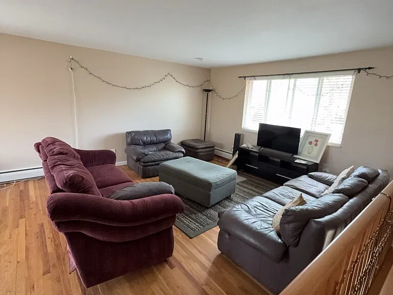 980 Morgan Dr — Photo 10