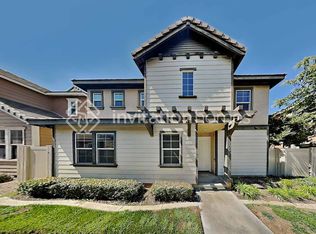 1890 Lobo Ct, Riverside, CA 92501