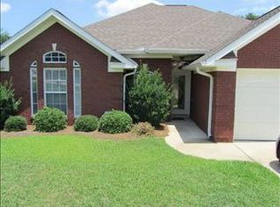 111 Brittany Dr, Dothan, AL 36301