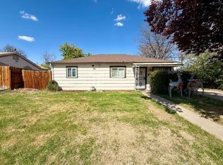 1014 Worchester St, Aurora, CO 80011