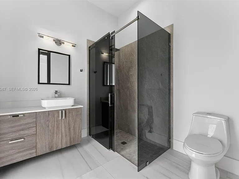 2400 SW 112th Ave — Photo 34