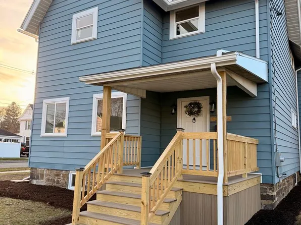 318 S Elmer Ave, Sayre, PA 18840