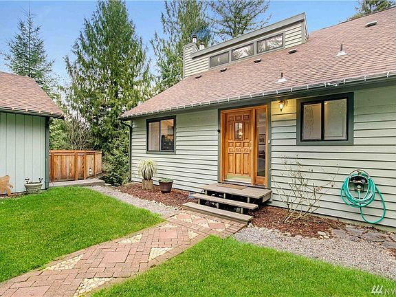 3rd image of 20606 125th Street Ct E