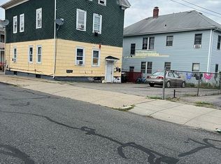 88 Hendrick St, Providence, RI 02908