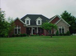 920 Hill Rd, Bowling Green, KY 42103