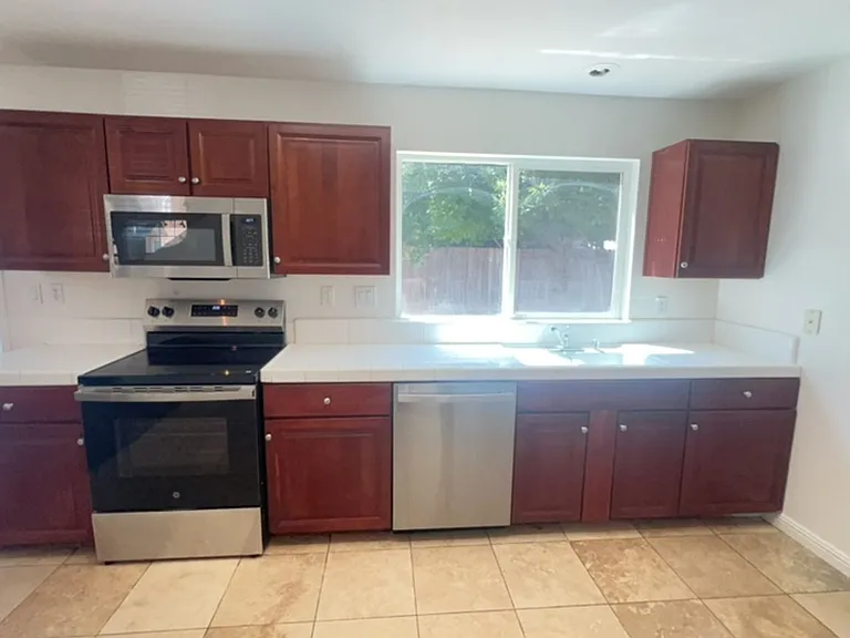 3749 Compass Pointe Ave — Photo 5