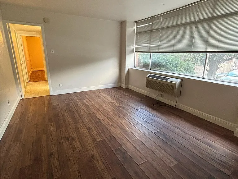 7520 Hornwood Dr #103 — Photo 17