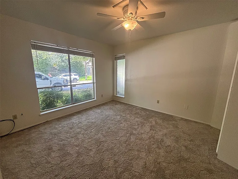 601 Westview Ave #603 — Photo 9