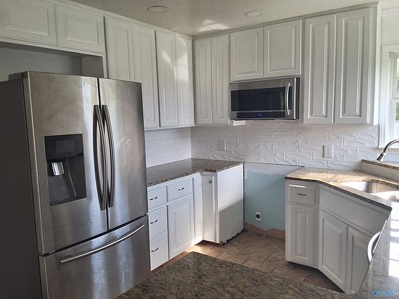 4th image of 2420 Cedar Ridge Cir