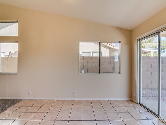 5th image of 2035 N 83rd Dr