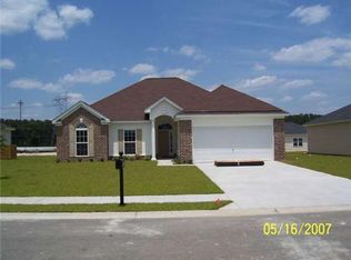 80 Blue Oak Dr, Richmond Hill, GA 31324