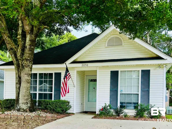 2050 Laurel Oak Ct, Mobile, AL 36695