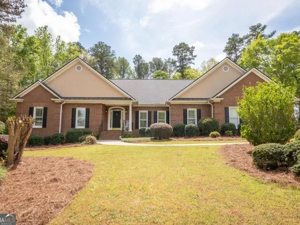 1040 Saint Andrews Dr, Watkinsville, GA 30677
