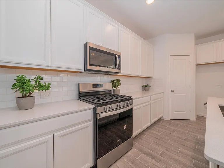 26883 Ausmas Ln — Photo 11