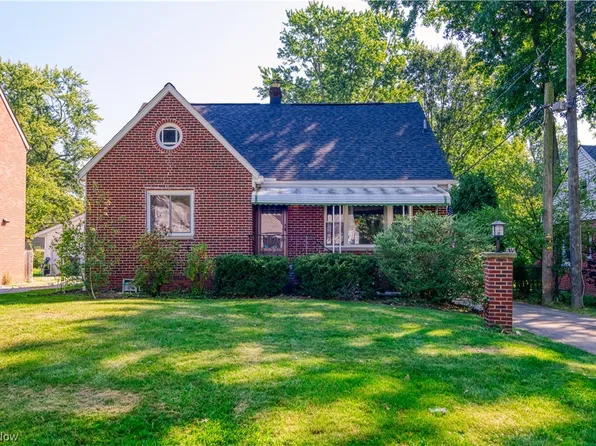 115 Goodhue Dr, Akron, OH 44313