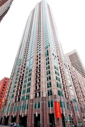 33 W Ontario St #15E Photo 1