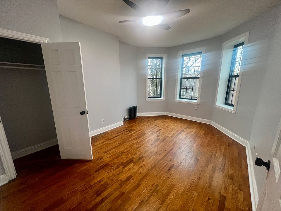 1st image of 353 E 26th St Floor 3