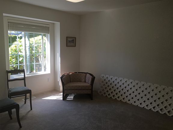 5th image of 8727 59th Avenue Ct SW #1