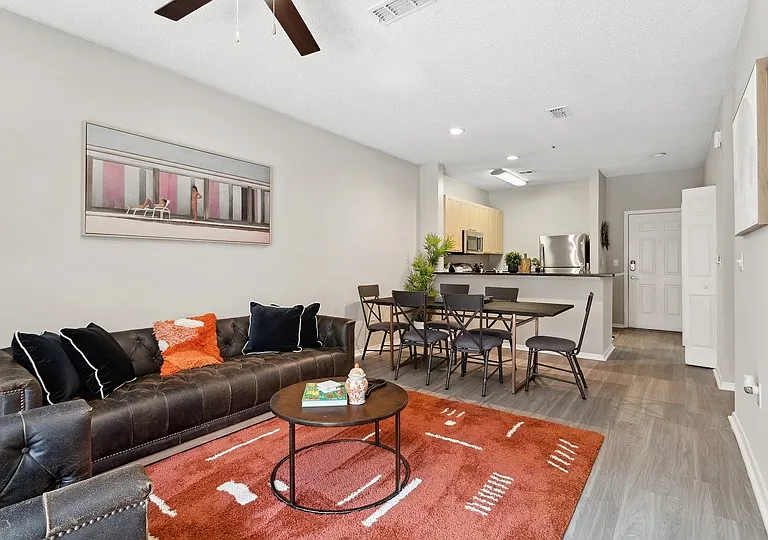 The Heights at Dunwoody — Photo 14