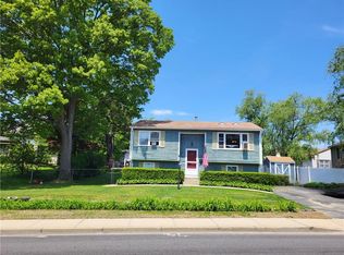 148 Wakefield St, West Warwick, RI 02893