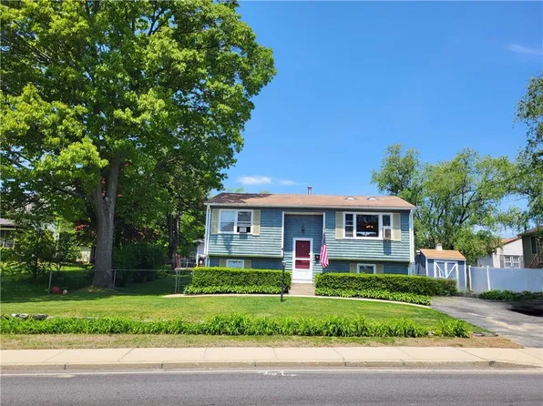 148 Wakefield St, West Warwick, RI 02893