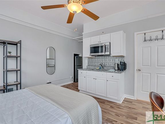 5th image of 24 E Liberty Street #48