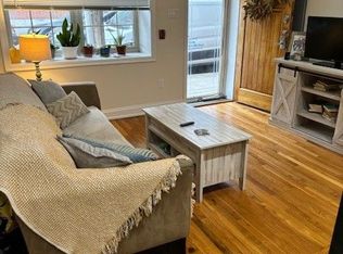 627 S 10th St FLOOR 1RST, Philadelphia, PA 19147