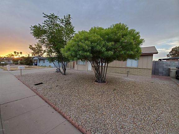 2nd image of 4418 W Mission Ln