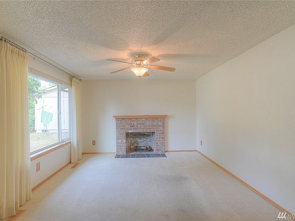 4th image of 1119 40th Ave SE