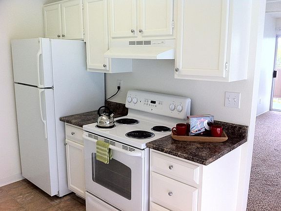 5th image of 781 S Nardo Ave APT O7
