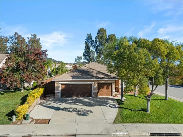 35790 Crest Meadow Dr, Wildomar, CA 92595