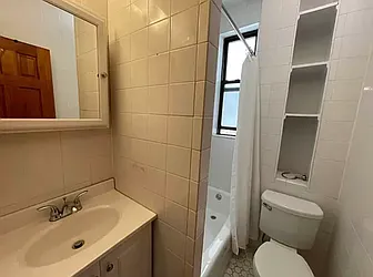 Rented by Century 21 Premier 