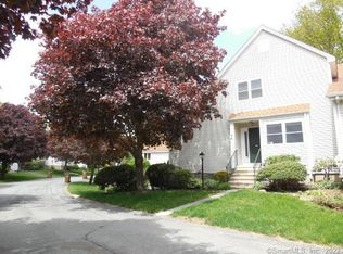184 Stonehedge #184, Shelton, CT 06484
