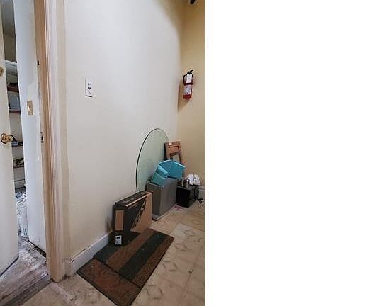 5th image of 153 Stanley Ave