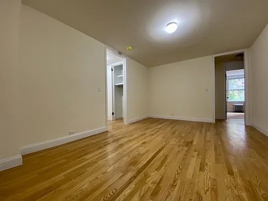 Rented by City Connections Realty | media 25