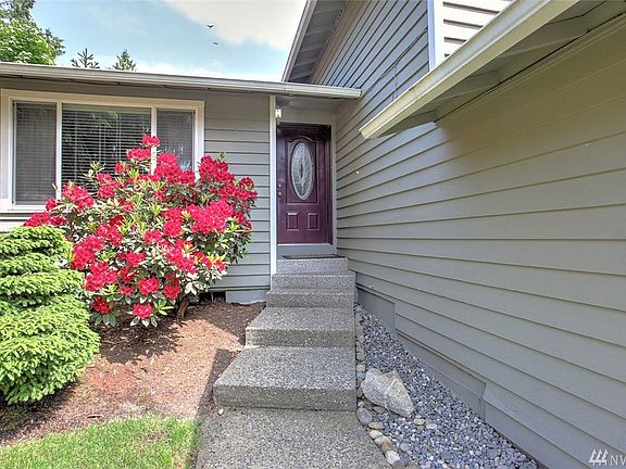 3rd image of 4312 S 275th Ct