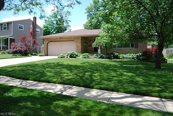 1st image of 7648 Yorktown Ln