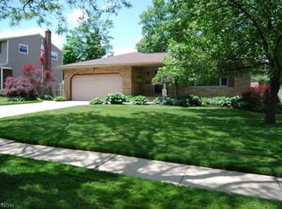7648 Yorktown Ln, Middleburg Heights, OH