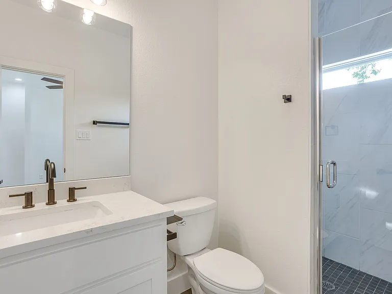 3211 Forest Park Blvd — Photo 24