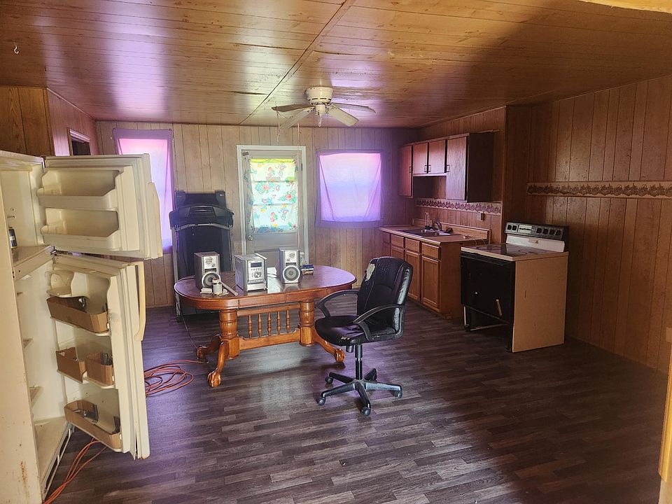 1st image of 212 Washington St #212