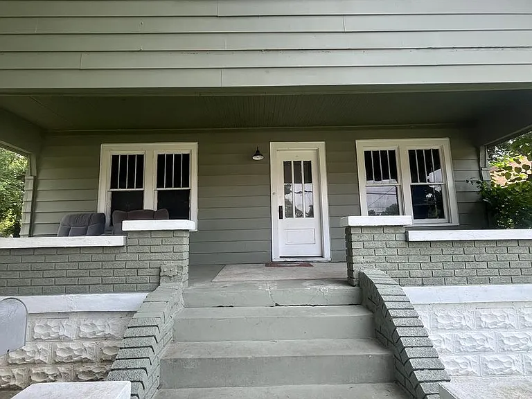 522 W Harrison Ave — Photo 1