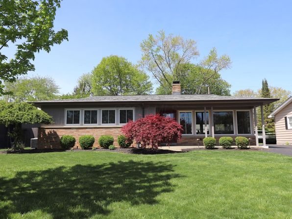 1950 Langham Rd, Upper Arlington, OH 43221