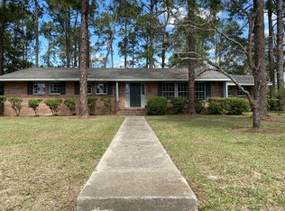 1403 Pine Acres Dr, Cordele, GA 31015