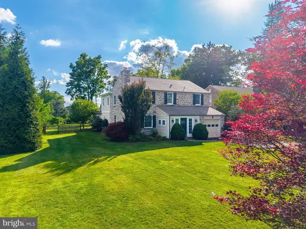 12 Meade Rd, Ambler, PA 19002